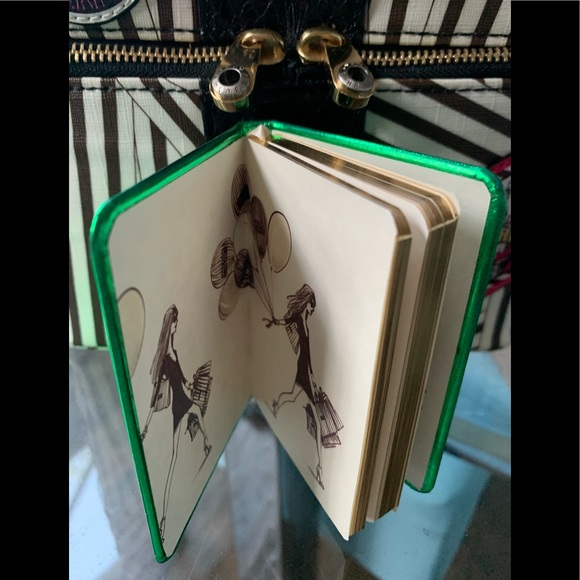 Henri Bendel Mini Notebook - Picture 3 of 5